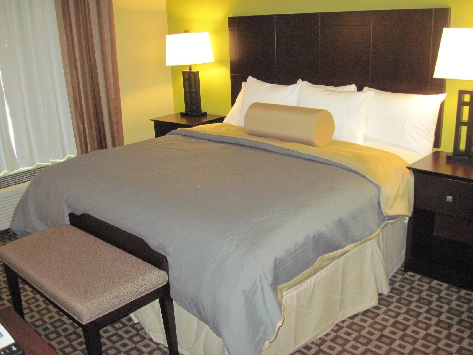 Best Western Plus Chalmette Hotel Exterior photo