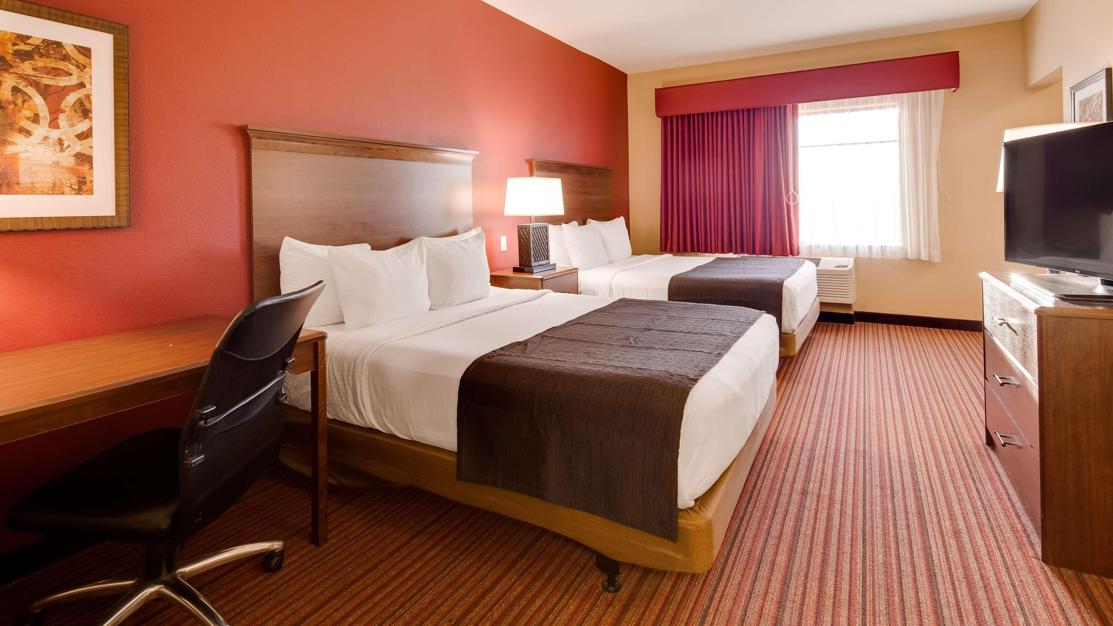 Best Western Plus Chalmette Hotel Exterior photo