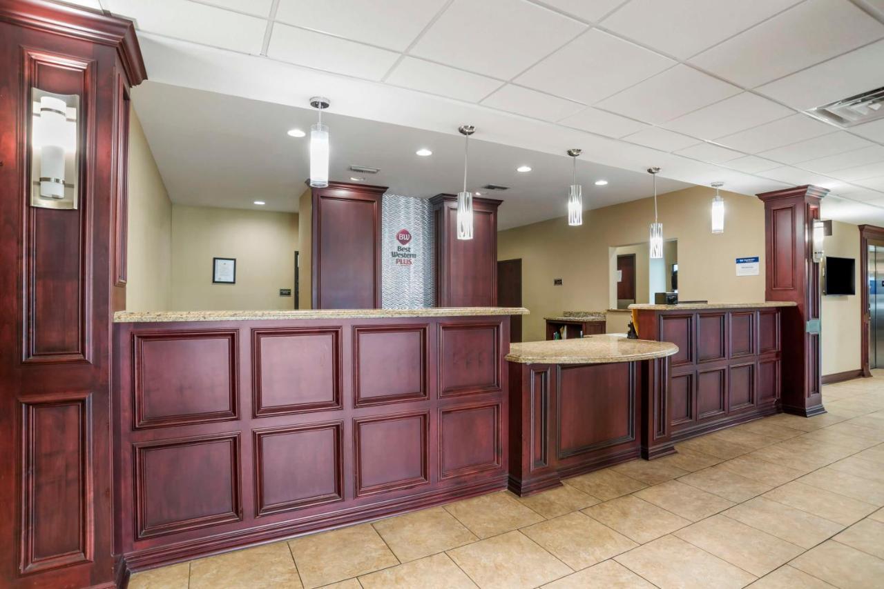 Best Western Plus Chalmette Hotel Exterior photo