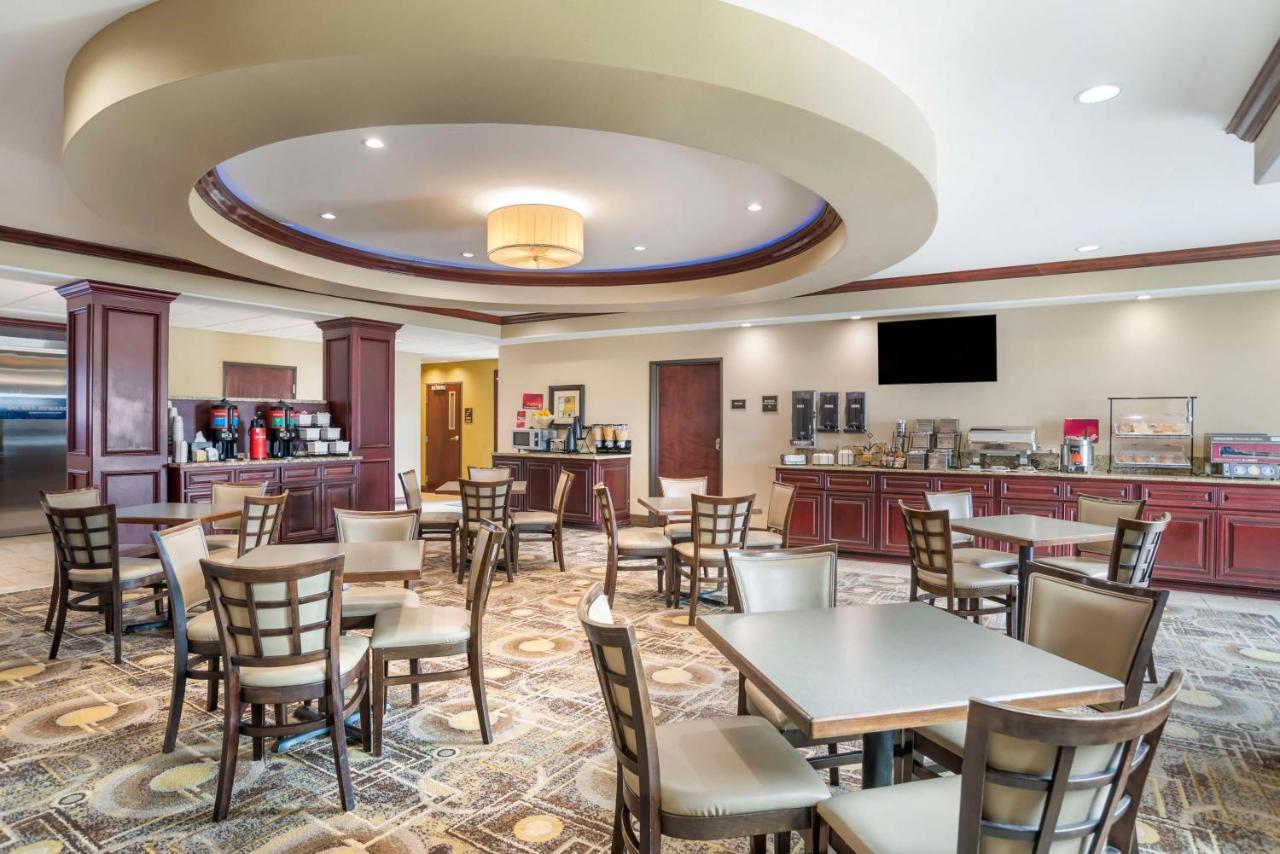 Best Western Plus Chalmette Hotel Exterior photo