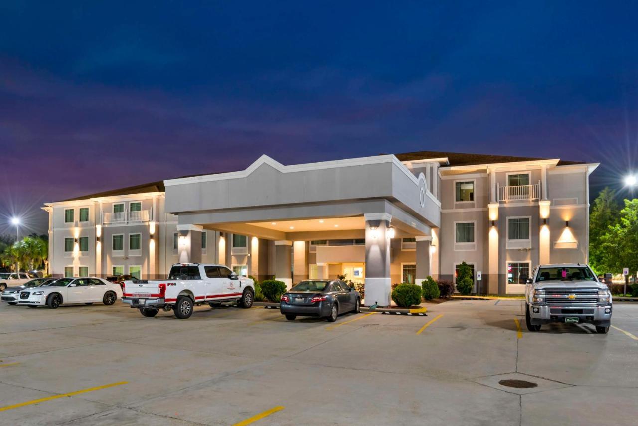 Best Western Plus Chalmette Hotel Exterior photo